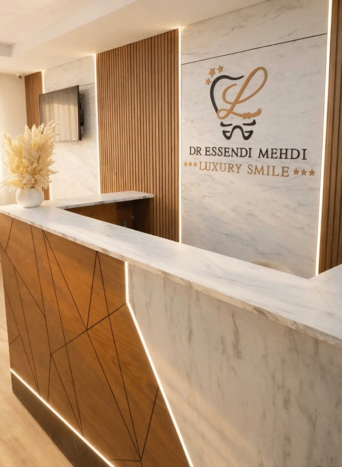 Espace d’accueil lumineux du Centre Dentaire Luxury Smile